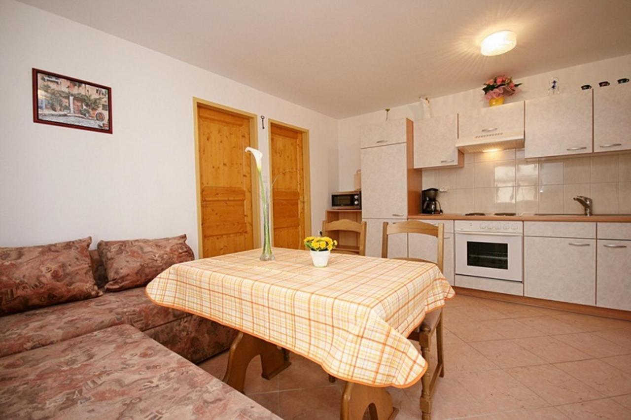 Apartments Slavko Baška Buitenkant foto